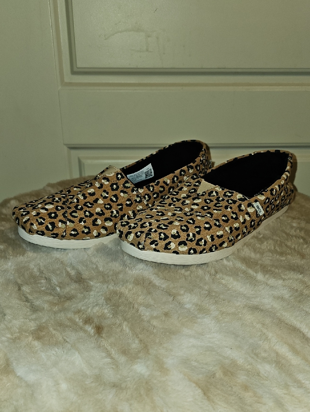 Toms Leopard Print Slip-On Flats Size 7W